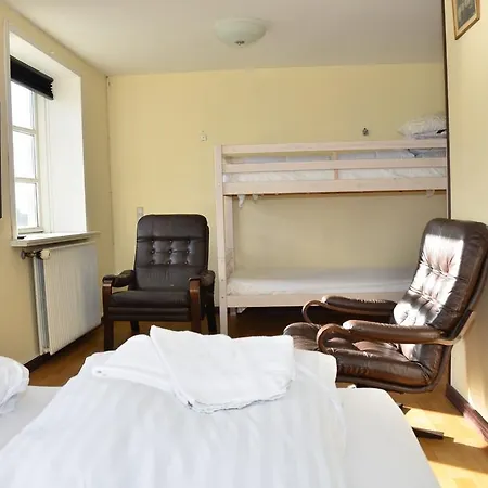 Vandel Hotel - Bed & Breakfast Мини-отель 2*