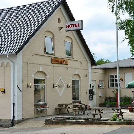 Vandel Hotel - Bed & Breakfast Zajazd