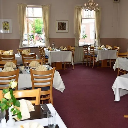 Vandel Hotel - Bed & Breakfast Мини-отель 2*