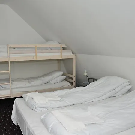 Vandel Hotel - Bed & Breakfast Мини-отель 2*