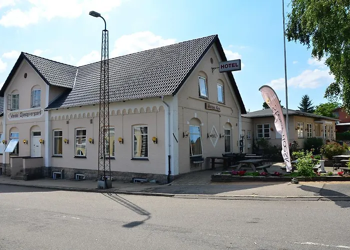 Vandel Hotel - Bed & Breakfast 2*